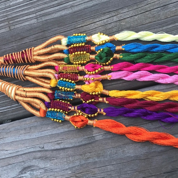 Hair Paranda Blck MultiColor Traditional Accessory - Picture 3 of 8